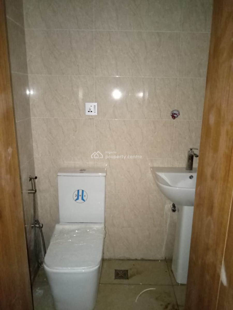 Two Bedroom Apartment, Guzape District, Abuja, Flat / Apartment for Rent