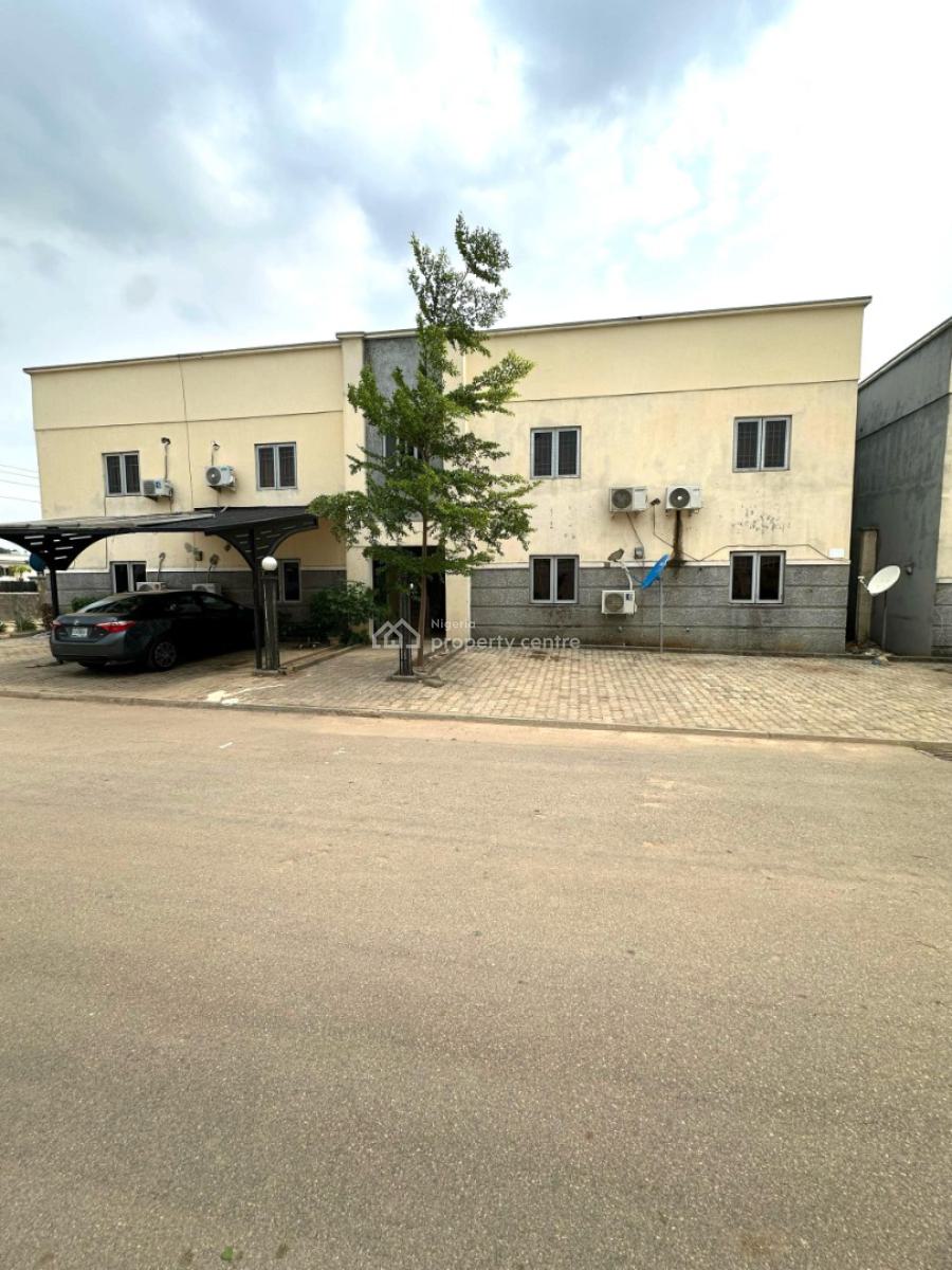 Three Bedroom Flat, Life Camp, Abuja, Flat / Apartment for Sale