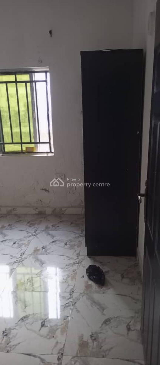 Beautiful 2 Bedroom Flat, Ikota Mobil Road, Ilaje, Ajah, Lagos, Terraced Duplex for Rent