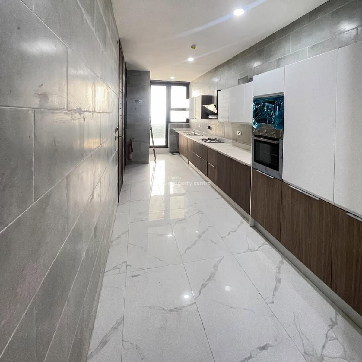 3 Bedroom Apartment with Pool,gym and Elevator, Ikoyi, Lagos, Flat / Apartment for Rent