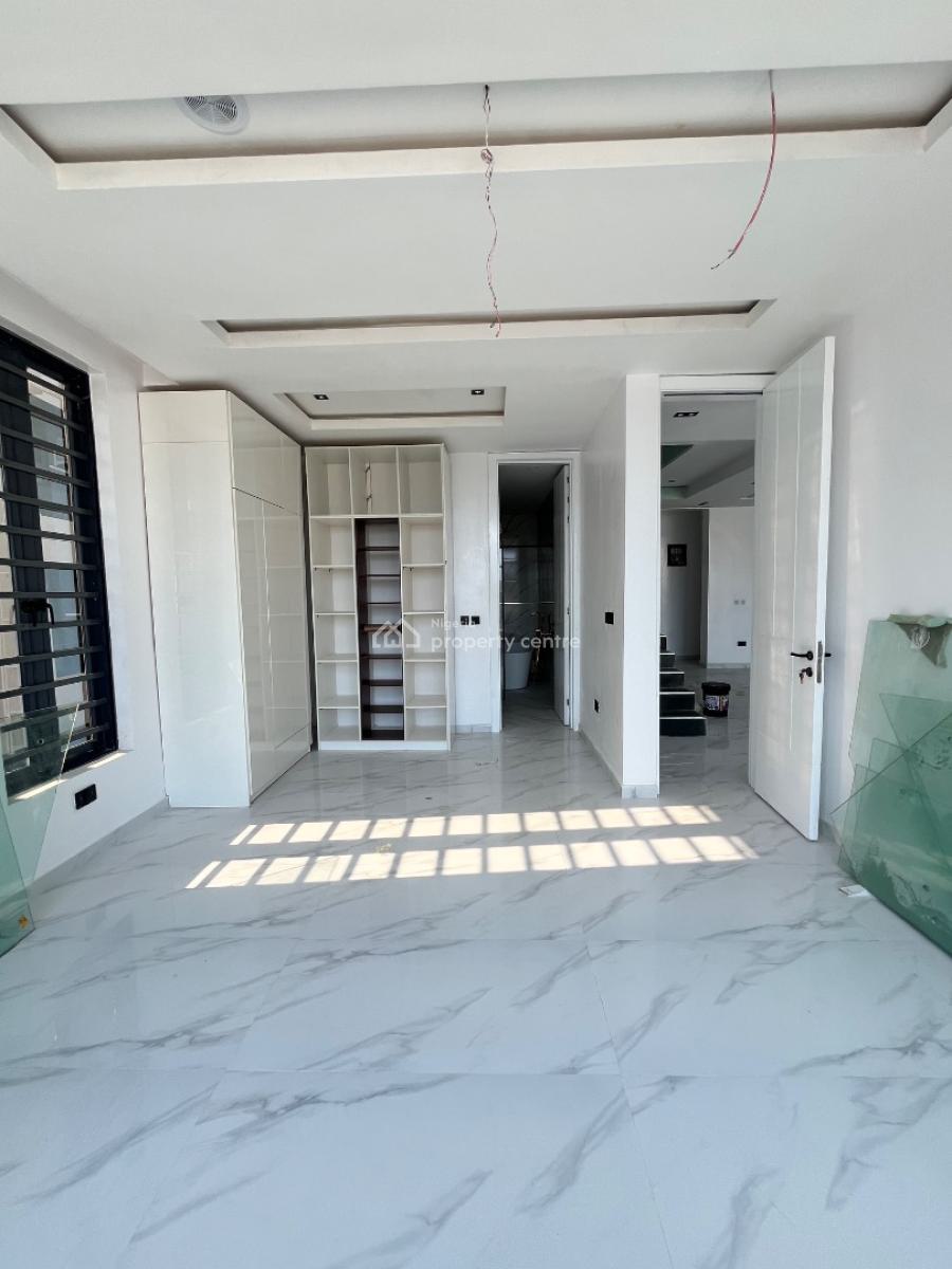 Massively Built 5 Bedroom Fully Detached Duplex, Ologolo, Lekki, Lagos, Detached Duplex for Sale