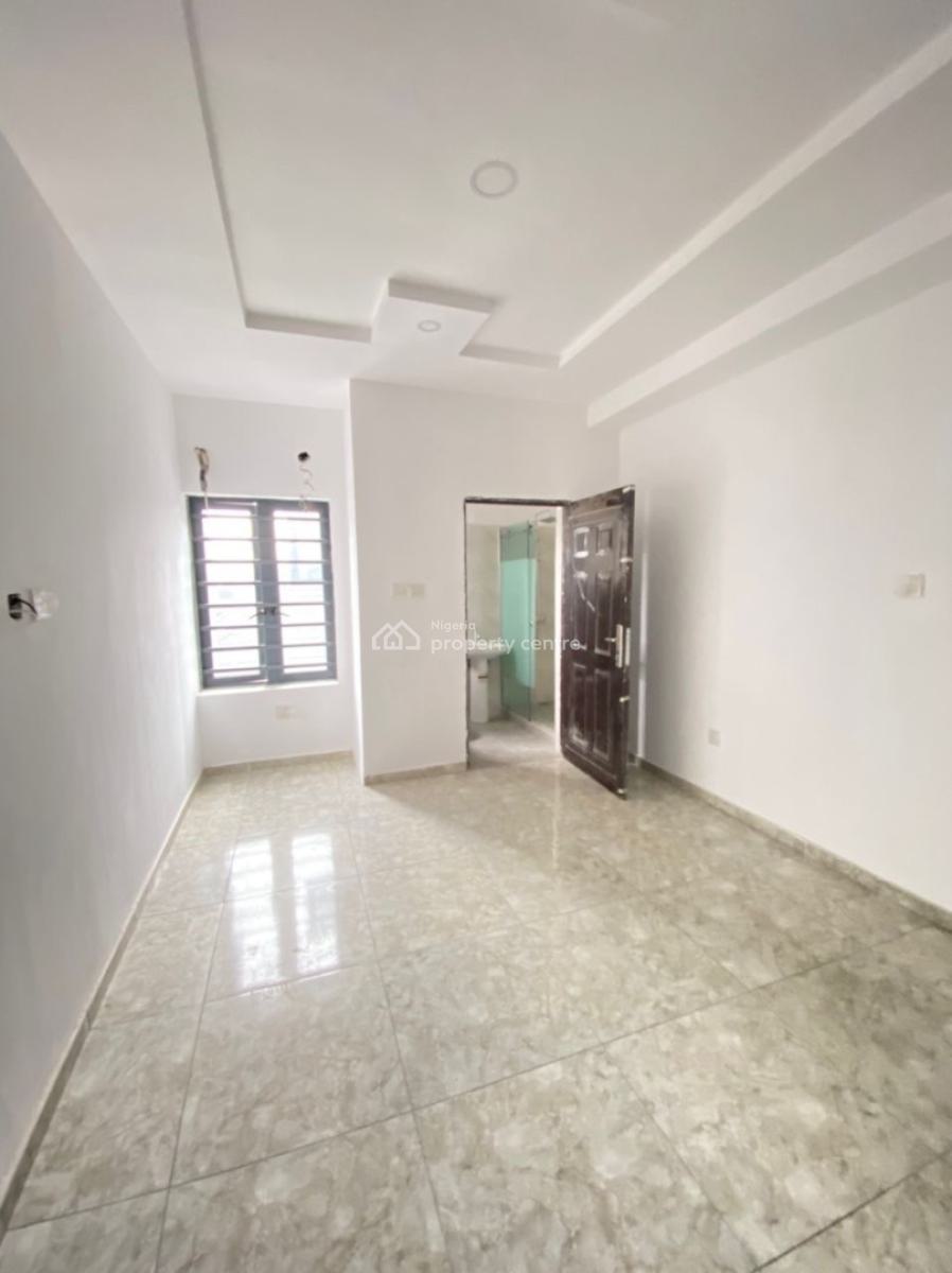 Contemporary 3 Bedrooms Apartment, Phase 1, Lekki, Lagos, Flat / Apartment for Sale