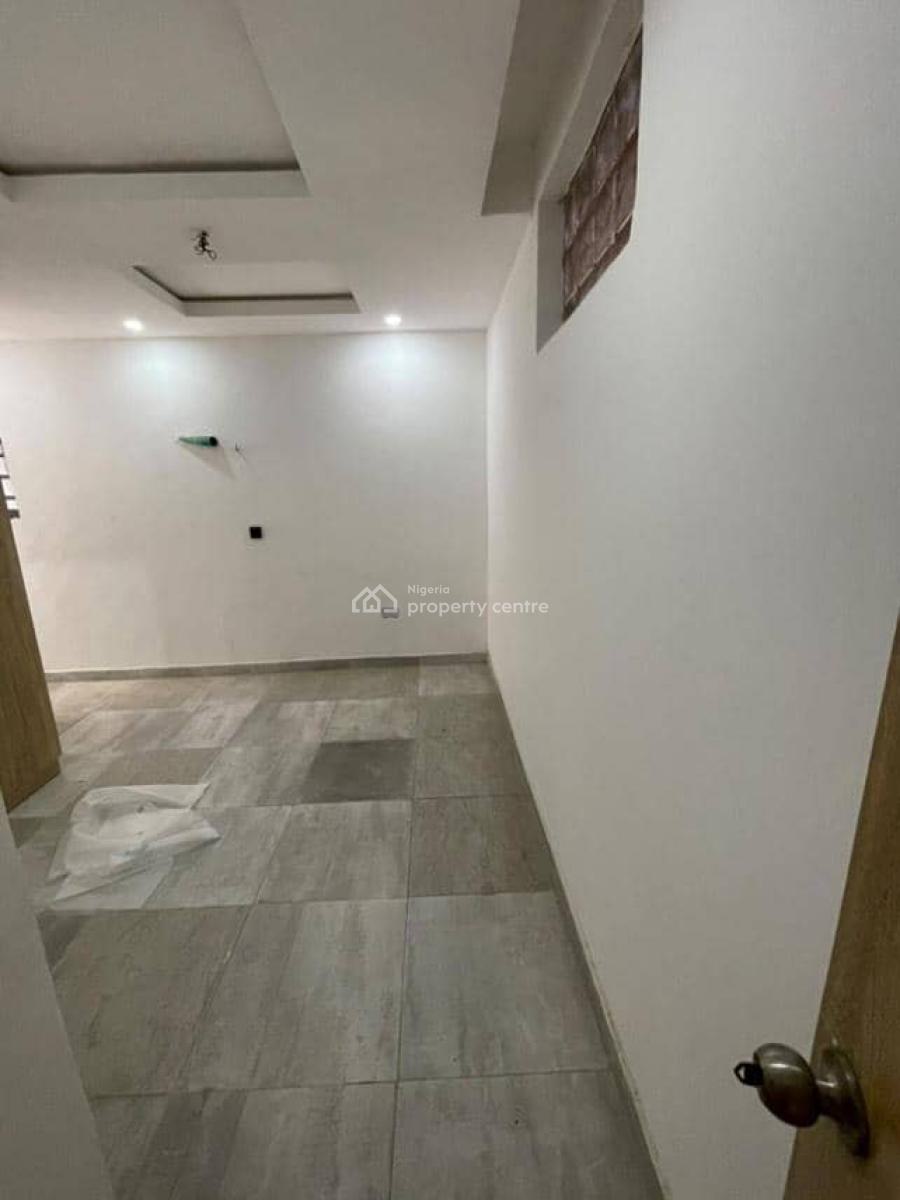 Brand New 2 Bedroom Flat, Ologolo, Lekki, Lagos, Flat / Apartment for Rent