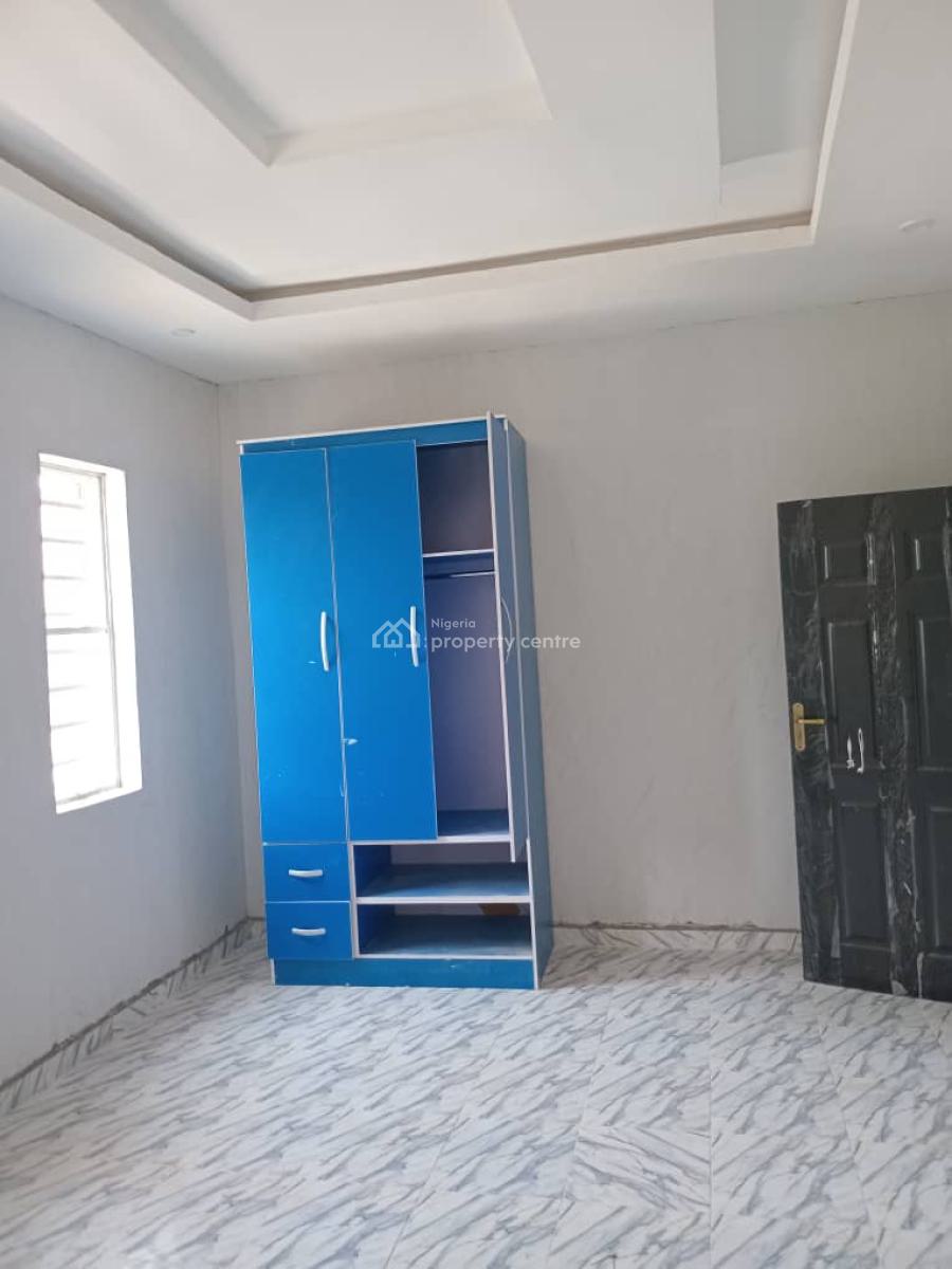 Standard 2 Bedroom Apartment, Silverpoint Estate, Badore, Ajah, Lagos, Flat / Apartment for Rent
