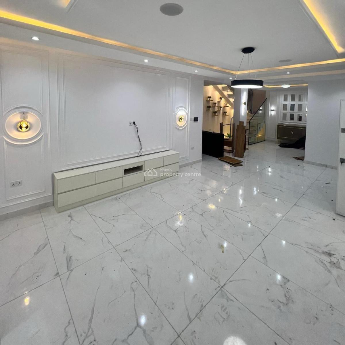 Modestly Finished 4bd Maisonette with a Private Cinema ,pool,gum&bq, Lekki Phase 1, Lekki, Lagos, Flat / Apartment for Sale