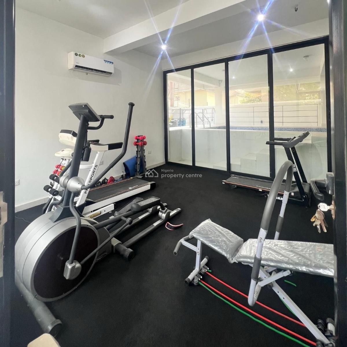 Modestly Finished 4bd Maisonette with a Private Cinema ,pool,gum&bq, Lekki Phase 1, Lekki, Lagos, Flat / Apartment for Sale