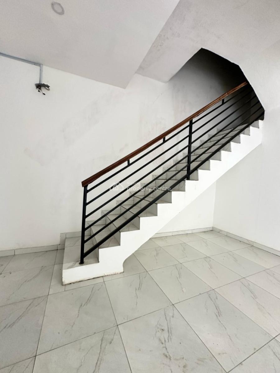 Well Finished 4 Bedroom Terraced Duplex with Bq, Ologolo, Lekki, Lagos, Terraced Duplex for Sale