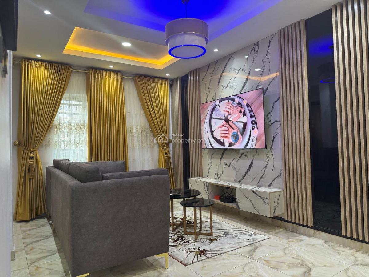 Luxury 2 Bedrooms Apartment, Ikeja, Lagos, Flat / Apartment Short Let