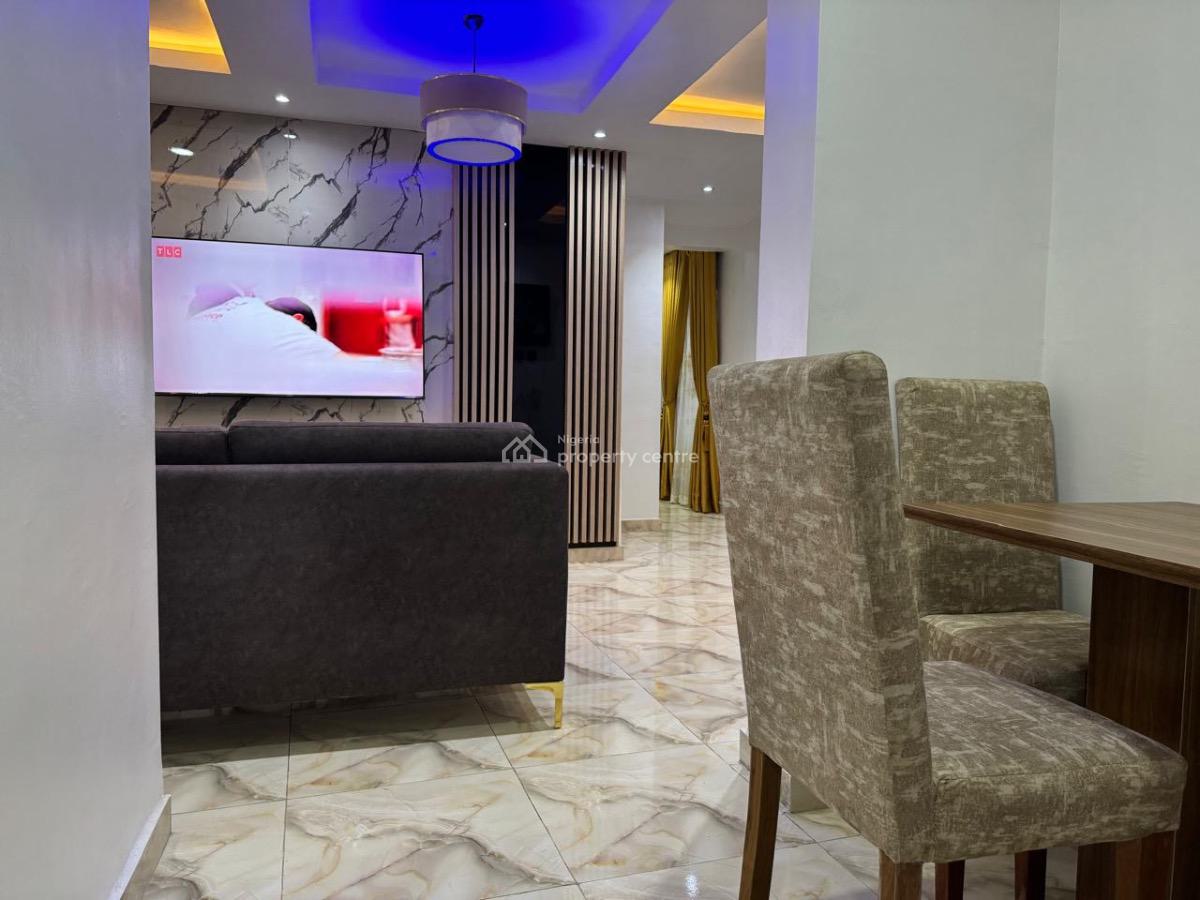 Luxury 2 Bedrooms Apartment, Ikeja, Lagos, Flat / Apartment Short Let