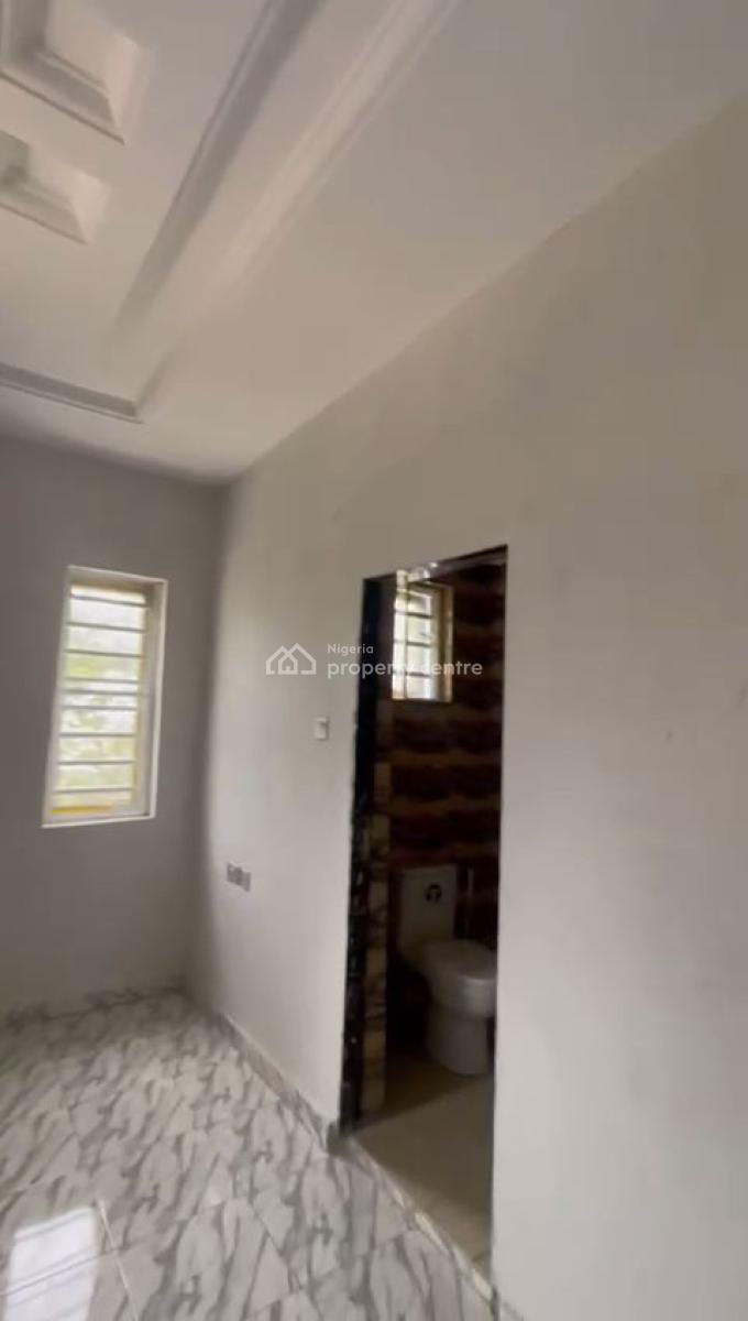 3 Bedroom New Apartment Upstairs, 4b Adelaide Close Silverpoint Estate, Ajah, Lagos, Flat / Apartment for Rent