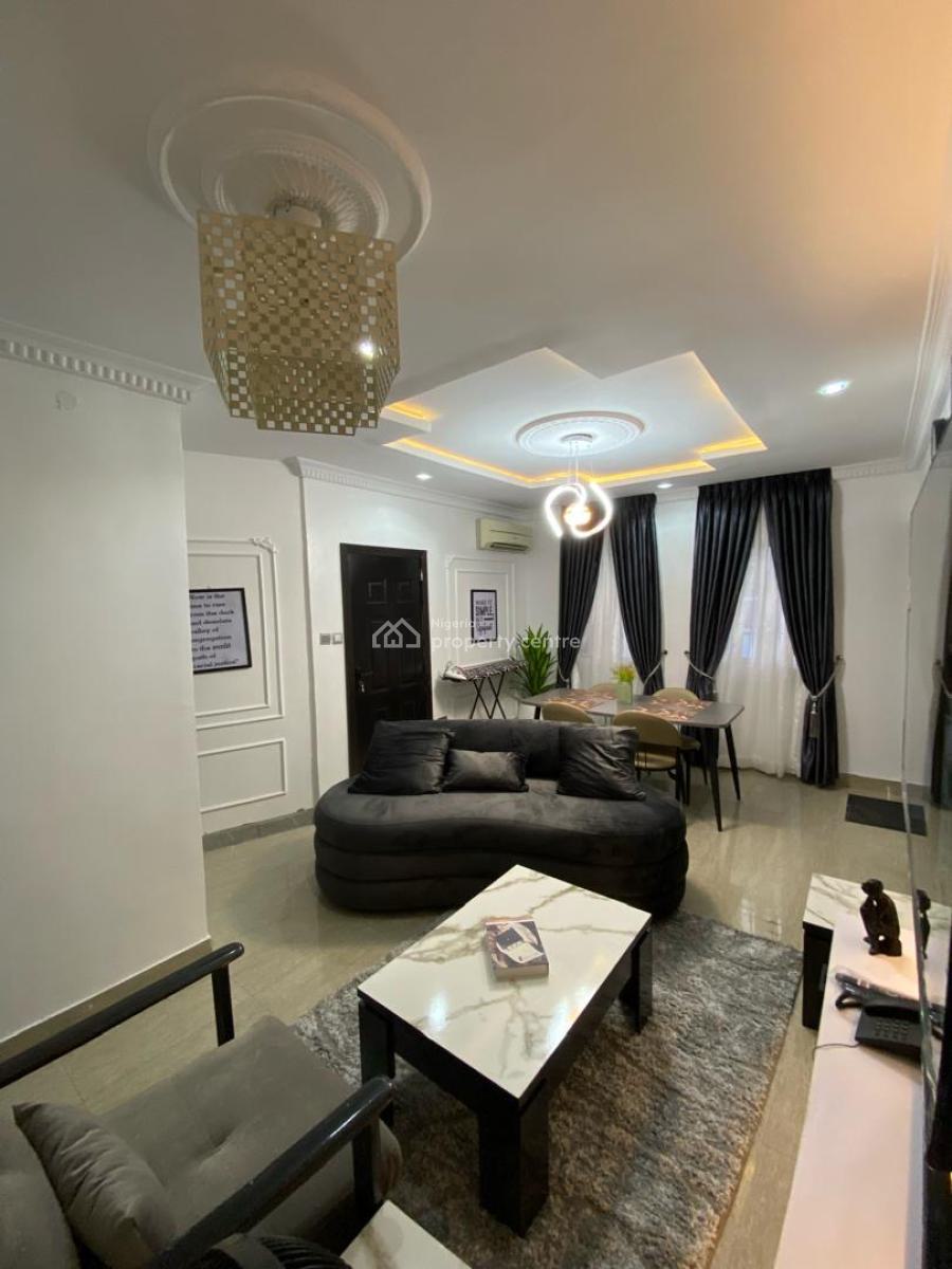 Serviced 3 Bedrooms Fully Furnished Apartment, Lekki Phase 1, Lekki, Lagos, Flat / Apartment for Rent