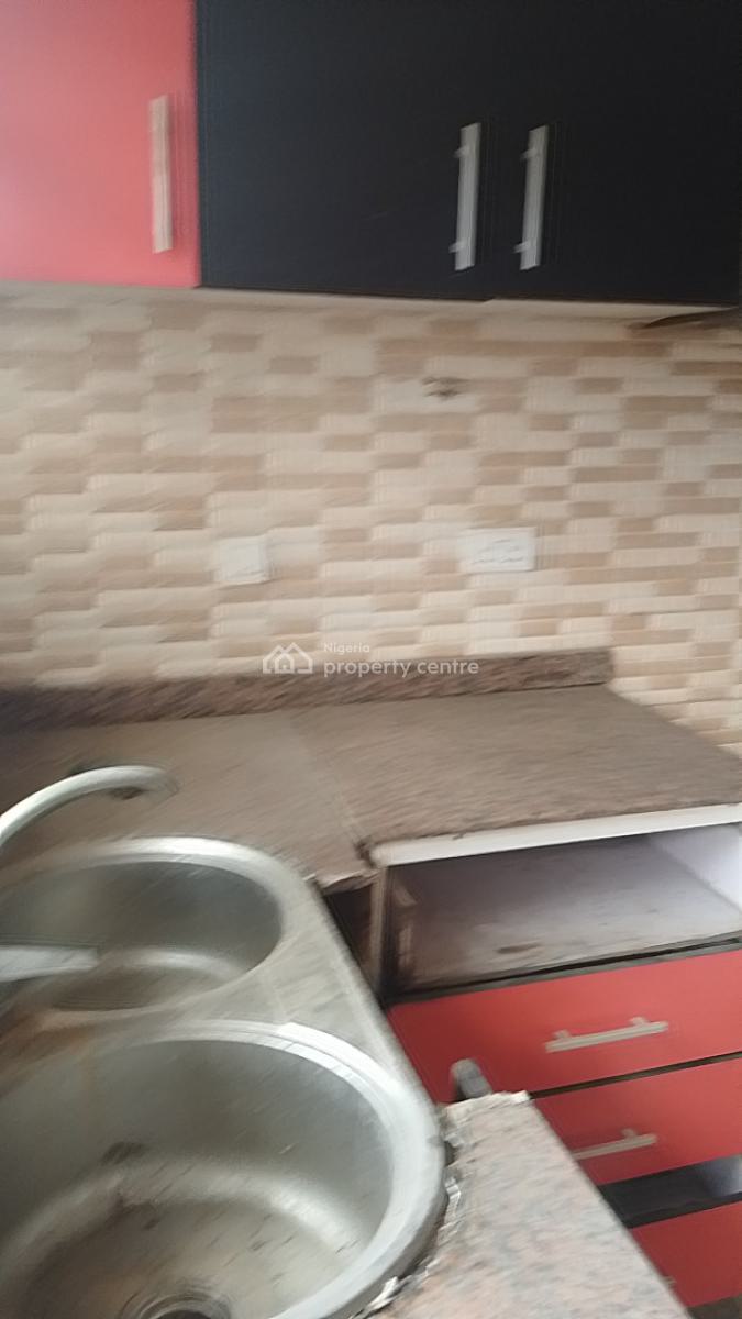 3 Bedroom Terrace + Bq in a Compound of 3, Lekki Phase 2, Lekki, Lagos, Terraced Duplex for Rent