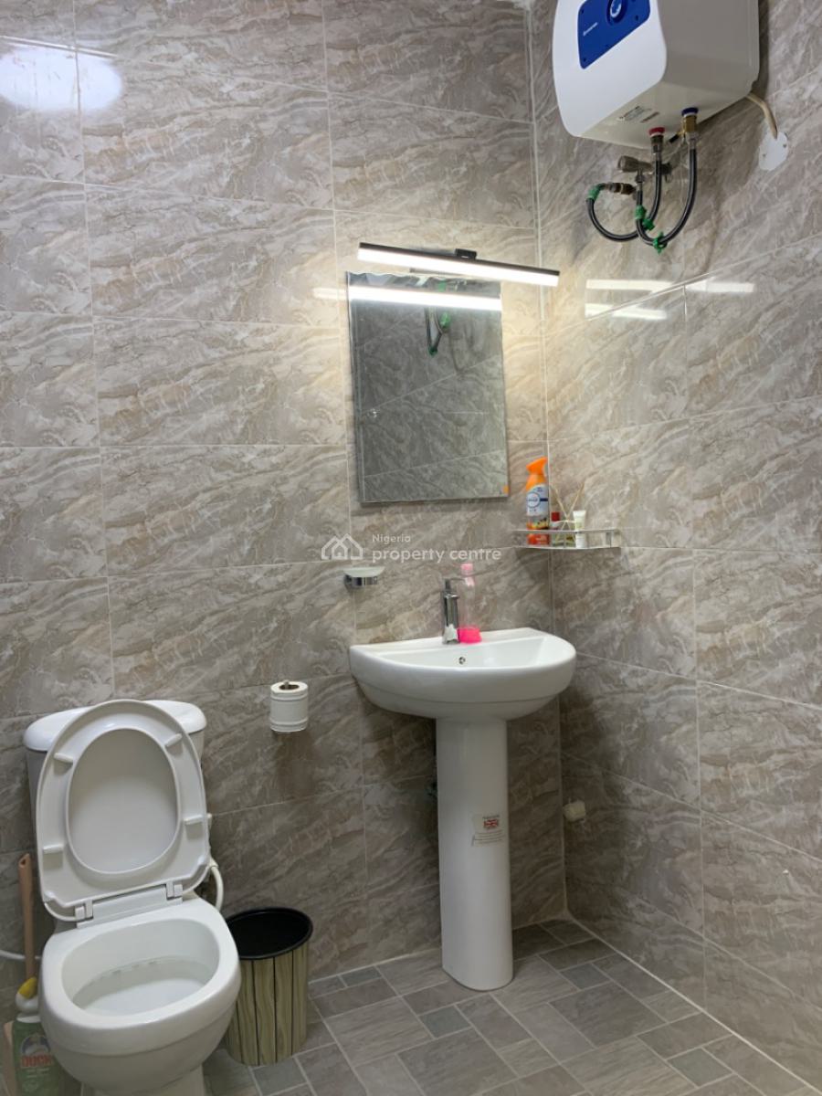 Cozy and Clean 2 Bedroom Duplex Available for Short/long Stay, Ogidi Crescent Off Admiralty, Lekki Phase 1, Lekki, Lagos, Flat / Apartment Short Let