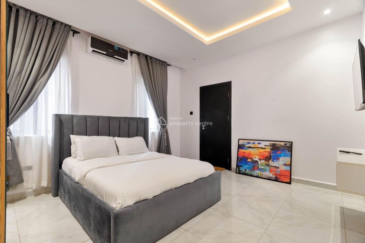 Beautifully Designed 2 Bedroom Apartment, Off Freedom Way, Lekki Phase 1, Lekki, Lagos, Flat / Apartment Short Let