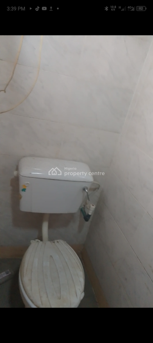 Self Contain Room, Olowora, Magodo, Lagos, Self Contain (single Rooms) for Rent