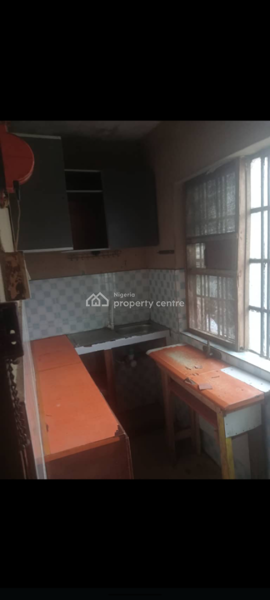 Self Contain Room, Olowora, Magodo, Lagos, Self Contain (single Rooms) for Rent