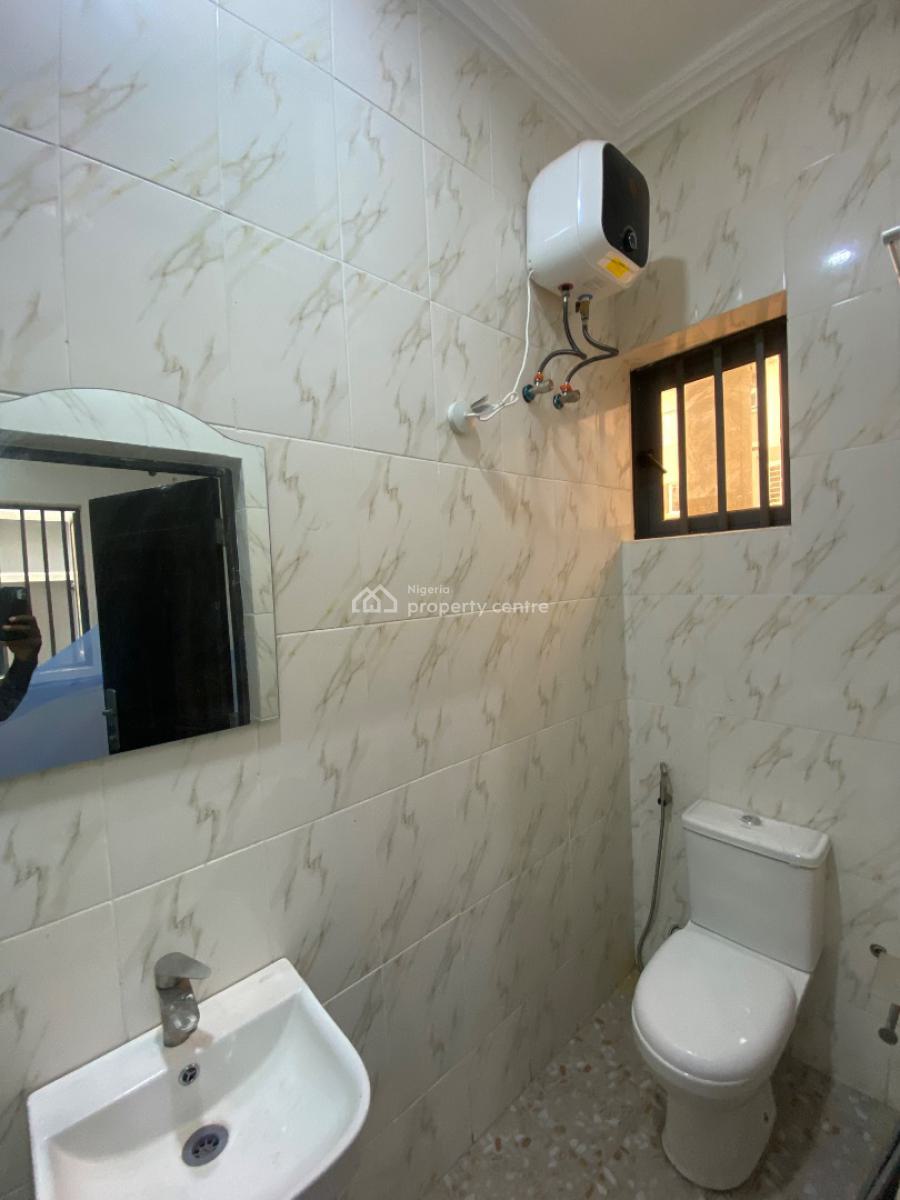 Standard Two Bedroom Apartment, After Blenco, Sangotedo, Ajah, Lagos, Flat / Apartment for Rent