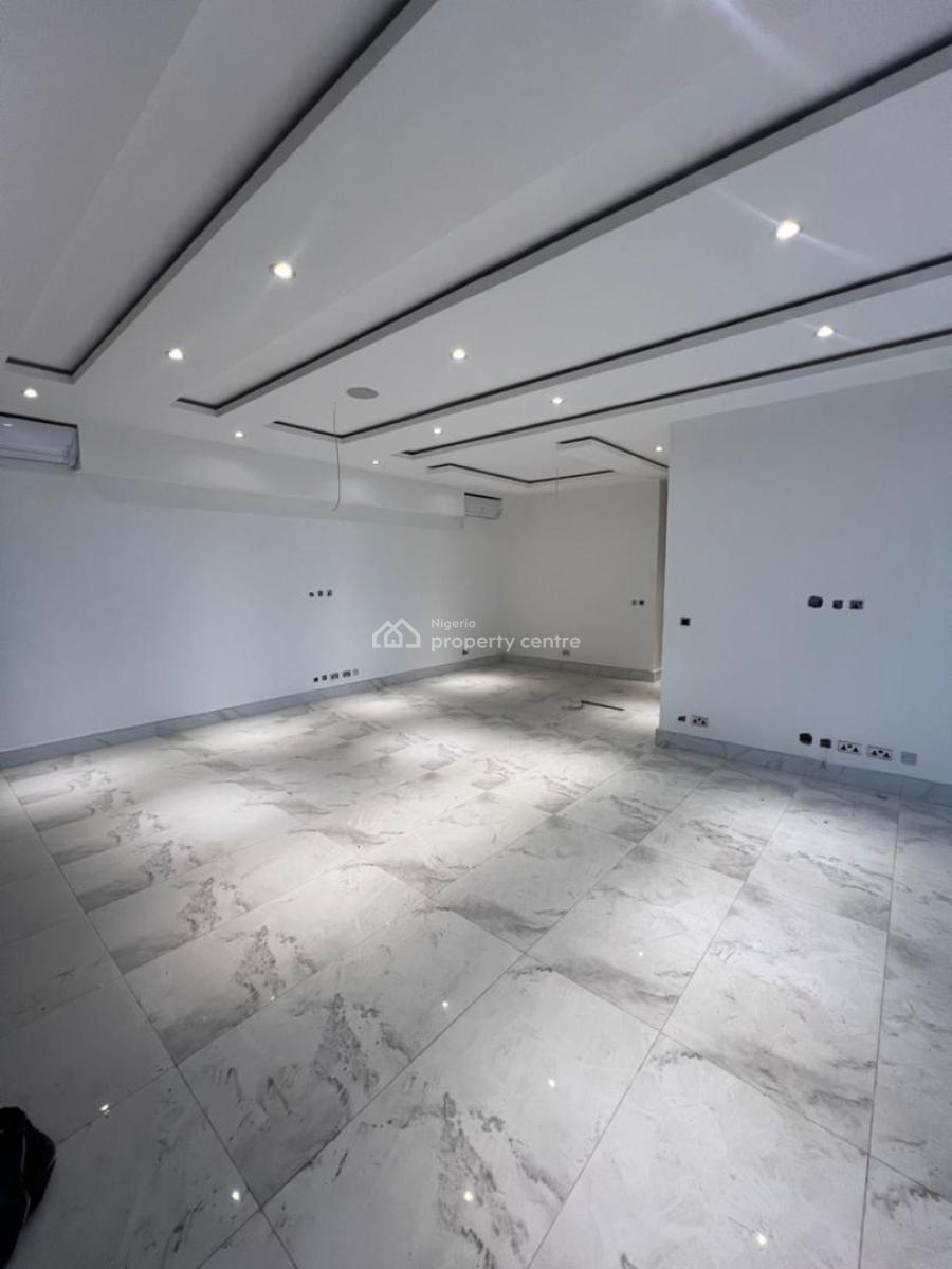 3 Bedroom Apartment in a Newly Built Residential Court, Old Ikoyi, Ikoyi, Lagos, Flat / Apartment for Rent