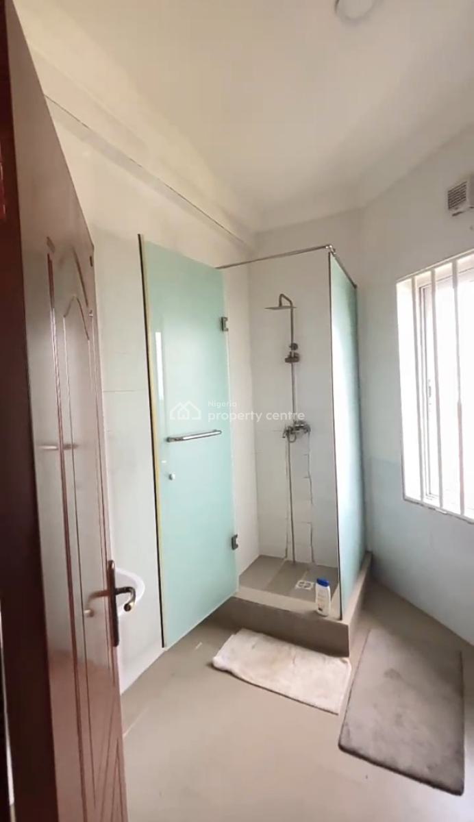 Spacious 3 Bedroom Apartment with Bq, Pinnock Estate, Osapa, Lekki, Lagos, Flat / Apartment for Rent
