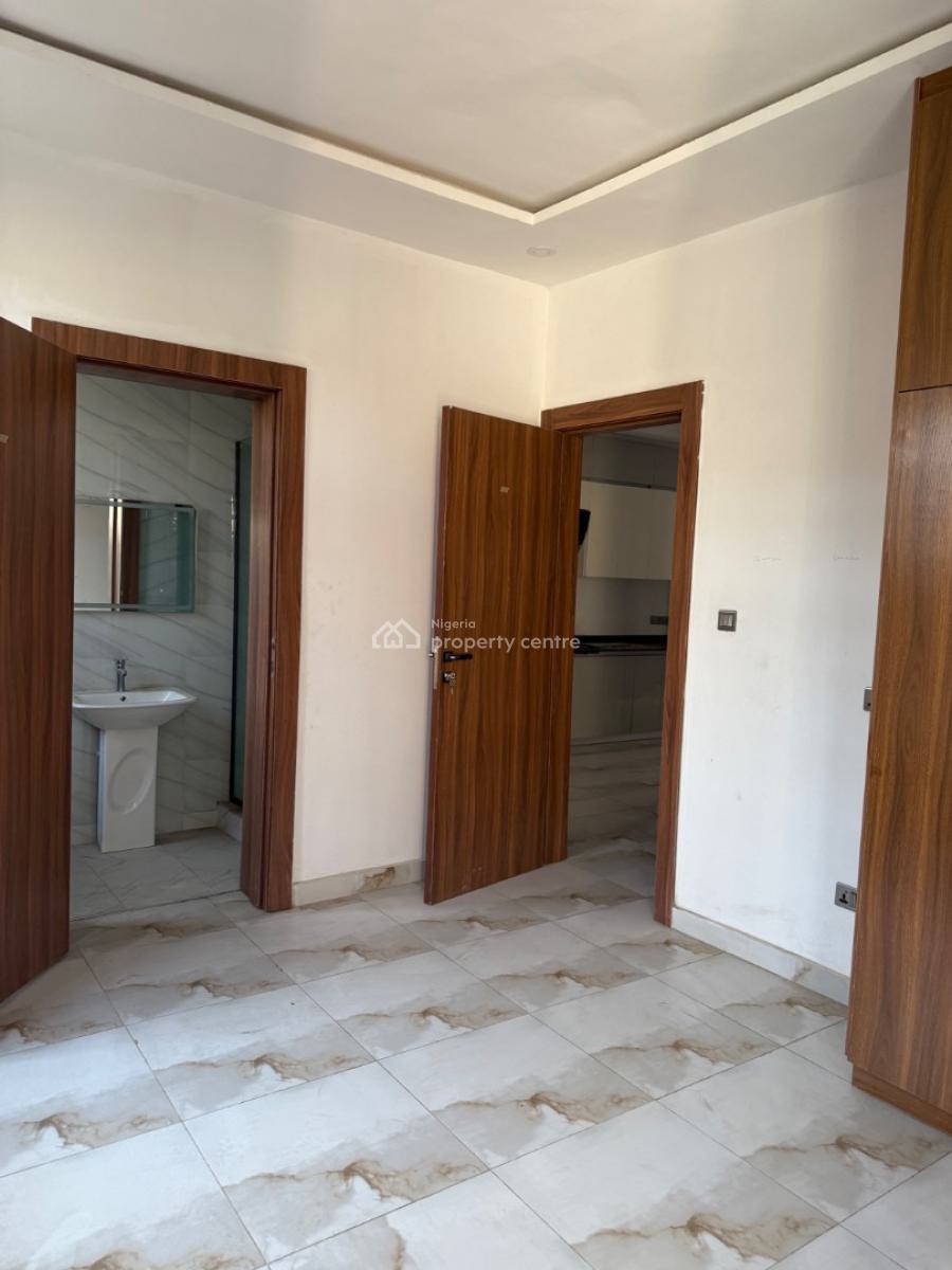 8 Bedroom Detatched Duplex with Bq (3 Under Ground), Omole Phase 1, Ikeja, Lagos, House for Sale
