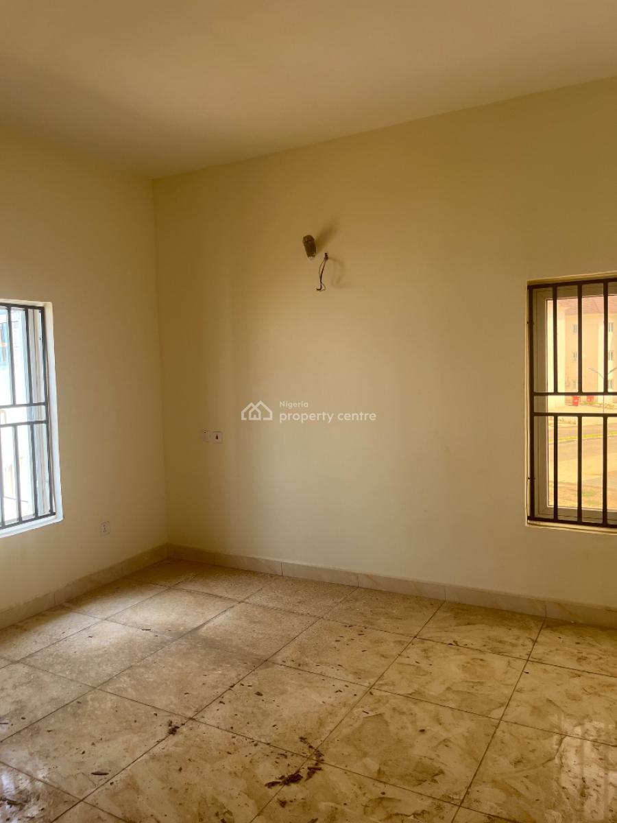 4 Bedroom House, Jahi, Abuja, Terraced Duplex for Rent