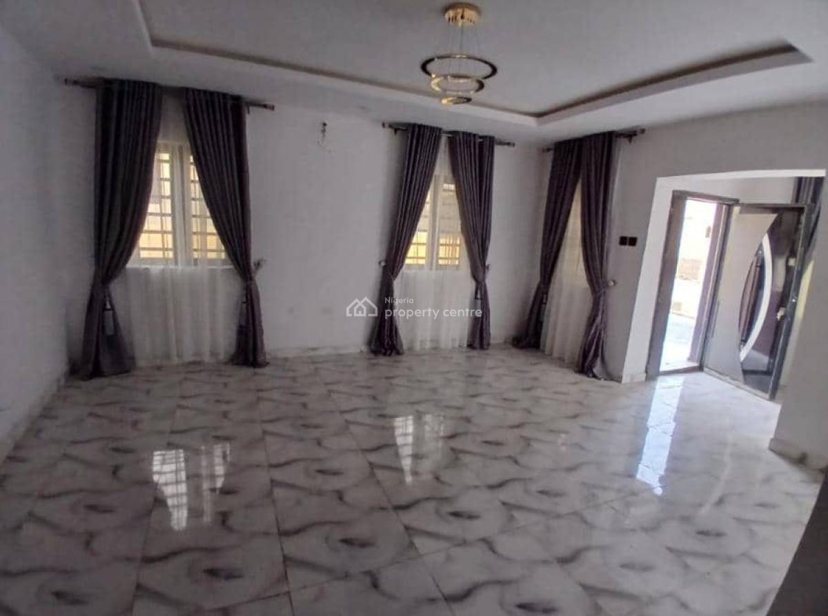 Luxury 3 Bedroom Apartment with Excellent Finishing, Ibadan, Oyo, Terraced Bungalow for Sale