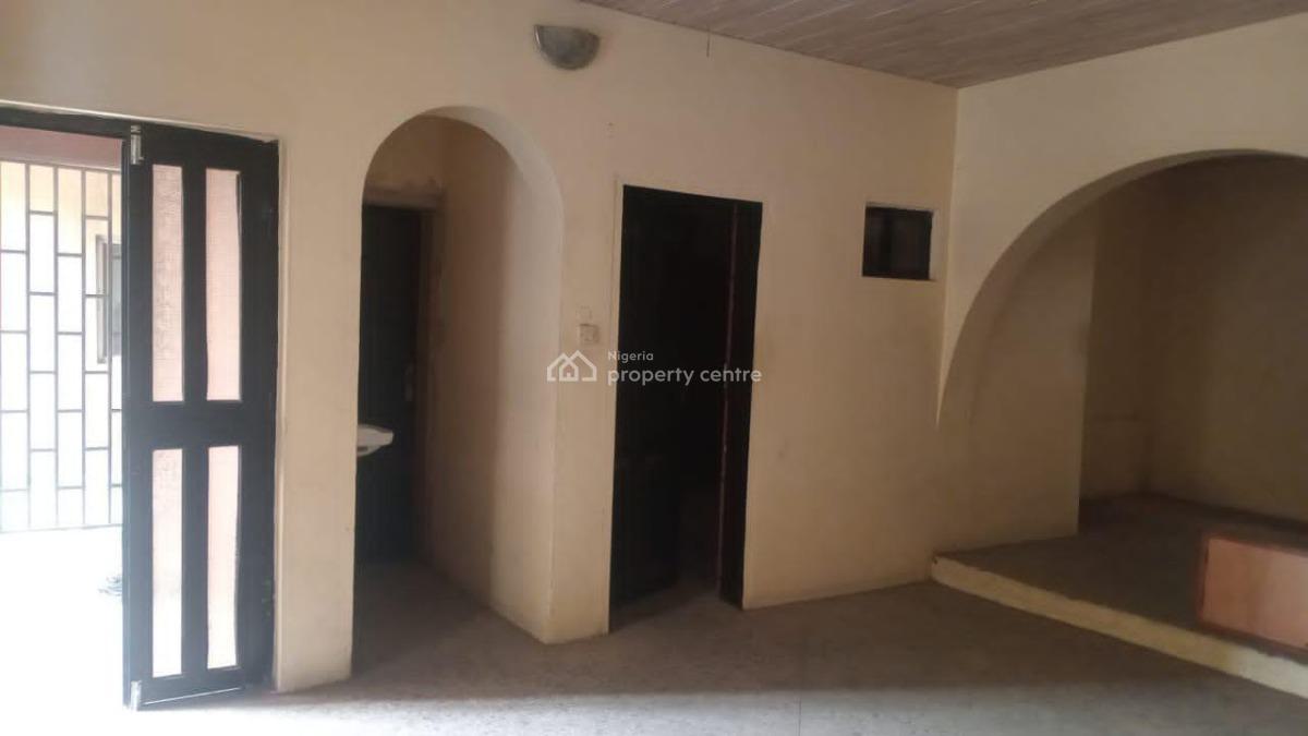 Office Space : 5 Bedroom Duplex in a Shared Compound., Ikeja, Lagos, Office Space for Rent