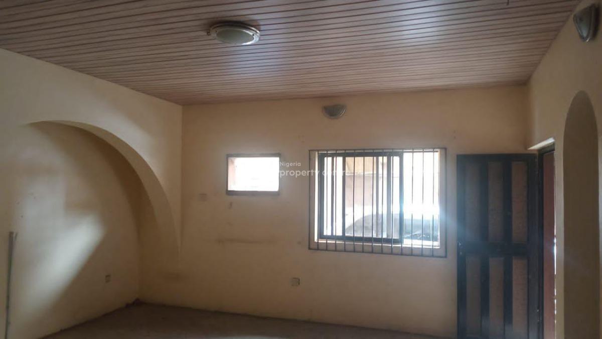 Office Space : 5 Bedroom Duplex in a Shared Compound., Ikeja, Lagos, Office Space for Rent