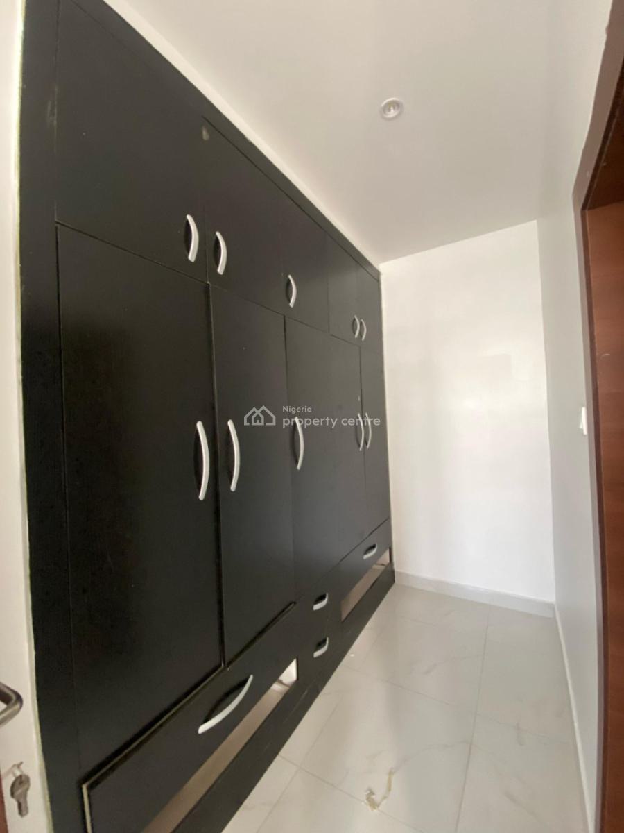 Well Maintained 4 Bedroom Semidetached Duplex in a Serene Environment, Ajah, Lagos, Semi-detached Duplex for Rent