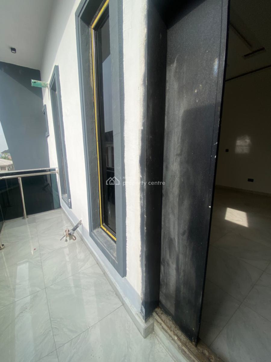 an Executive One Bedroom Flat, Peace Land Estate Ogombo Off Abraham Adesanya Estate Ajah, Lekki, Lagos, Mini Flat (room and Parlour) for Rent