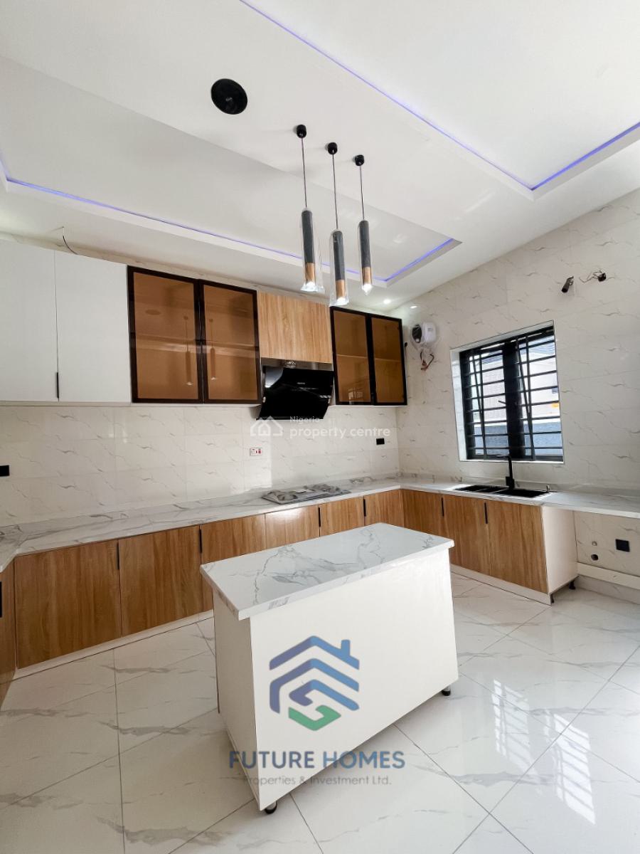 5 Bedroom Detached House, Lekki County, Lekki, Lagos, Detached Duplex for Sale