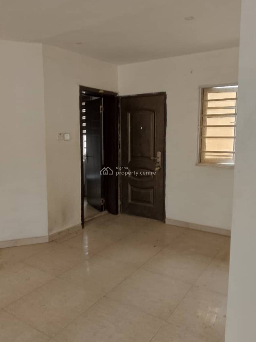 5 Bedroom Semi Detached Duplex with Bq, Right Hand Size, Lekki Phase 1, Lekki, Lagos, Semi-detached Duplex for Rent