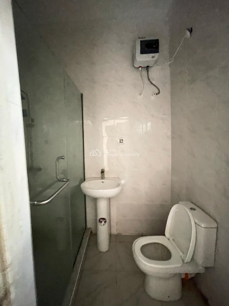 Luxury 3 Bedroom Apartment, Ikota, Lekki, Lagos, Flat / Apartment for Sale