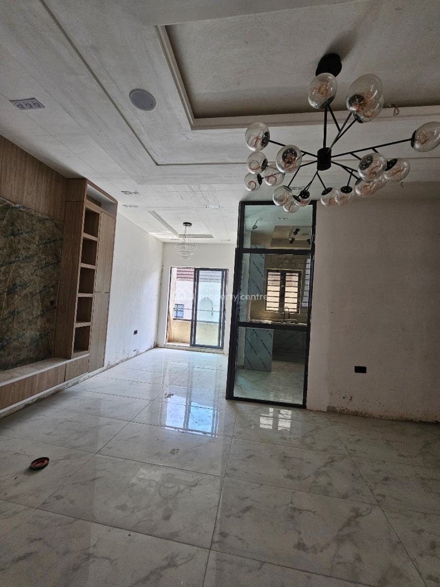 Gigantic 4 Bedroom Terrace Duplex with Bq in a Secured Estate, Lekki Phase 1, Lekki, Lagos, Terraced Duplex for Sale