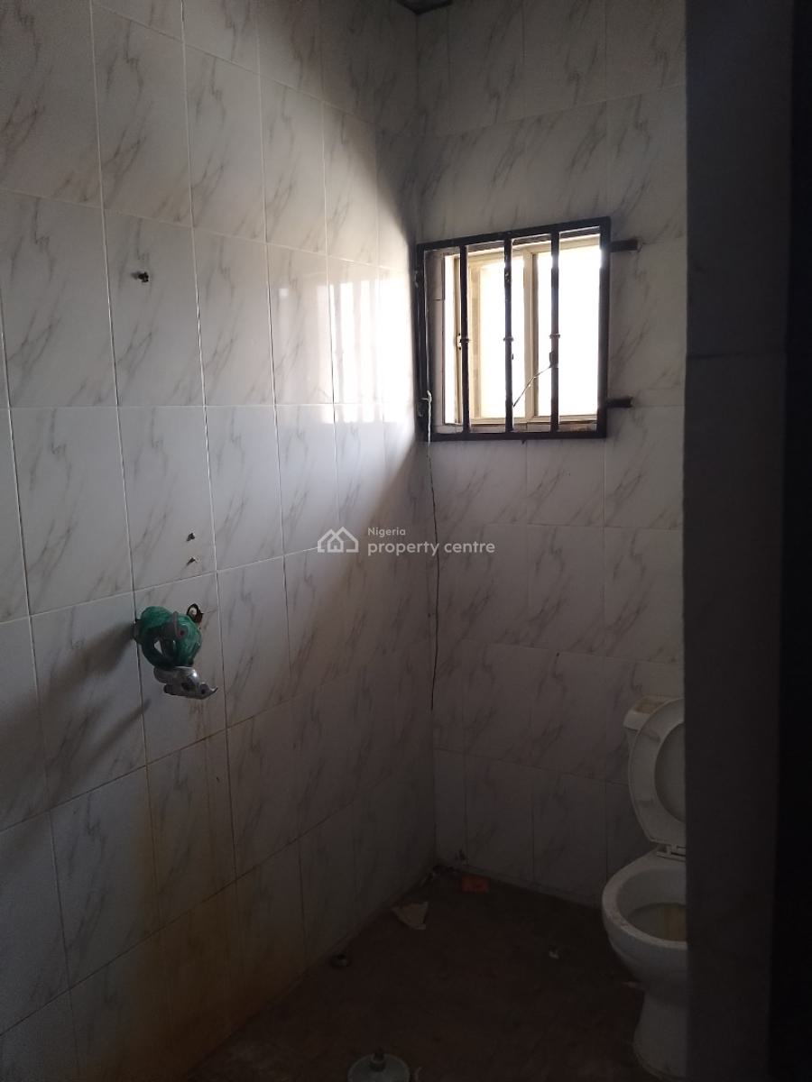 3 Bedroom Just Vacated and Undergoing Makeover, Goodnews Estate, Thera Annex Inside, Sangotedo, Ajah, Lagos, Flat / Apartment for Rent