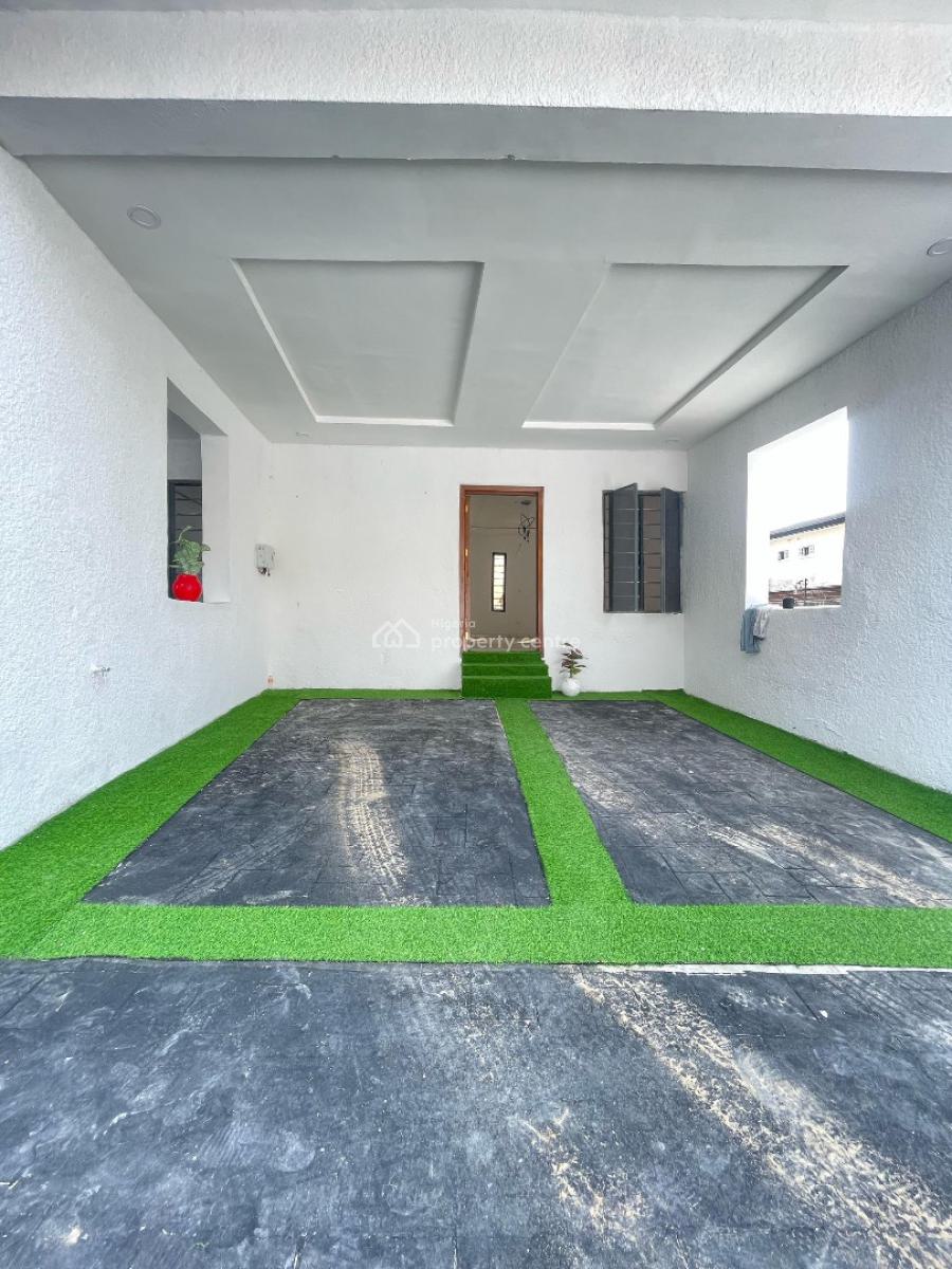 Self Serviced 3 Bedroom Terrace Duplex, Ajah, Lagos, Terraced Duplex for Sale