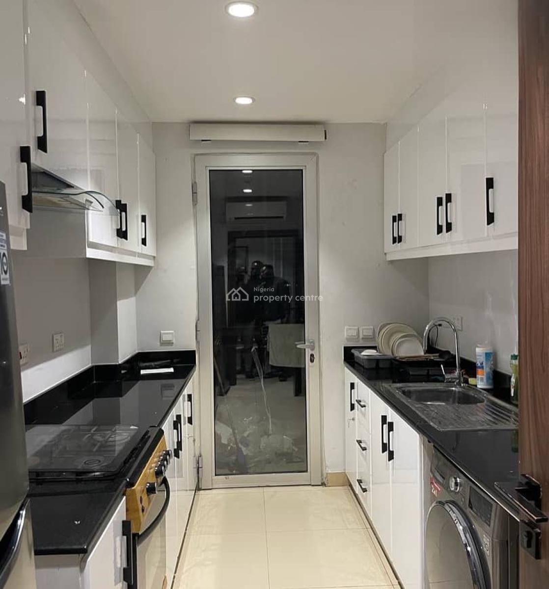 Fully Furnished and Spacious 2 Bedroom Apartment, Victoria Island (vi), Lagos, Flat / Apartment for Rent
