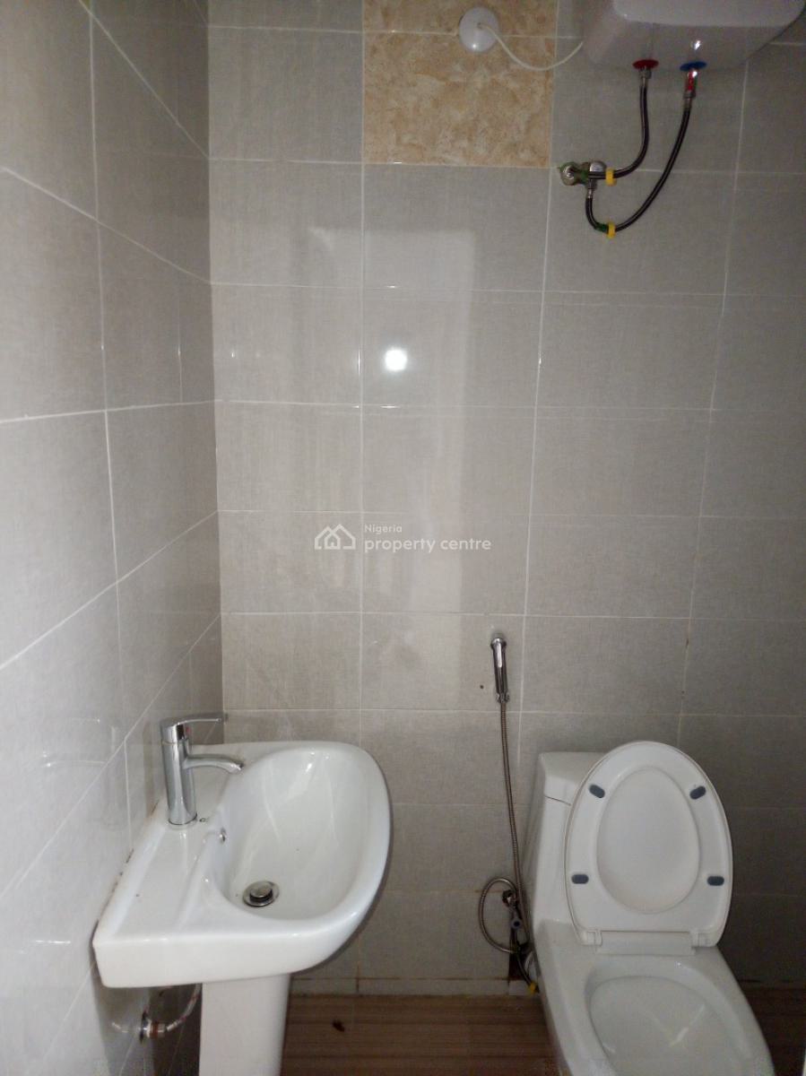 Newly Built 3 Bedroom Block of Flat, Gilmore, Jahi, Abuja, Flat / Apartment for Rent