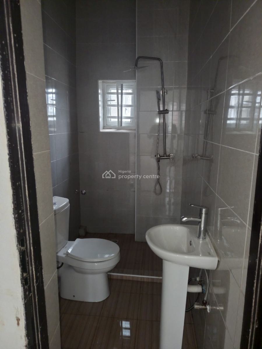 Newly Built 3 Bedroom Block of Flat, Gilmore, Jahi, Abuja, Flat / Apartment for Rent