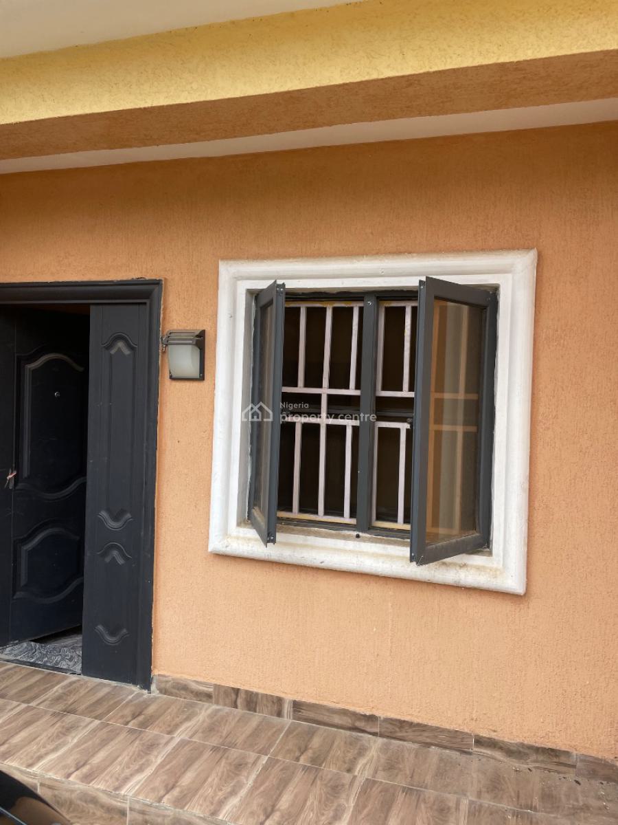 3 Bedroom Apartment, 35 Road 3rd Avenue, Gwarinpa, Abuja, Flat / Apartment for Rent