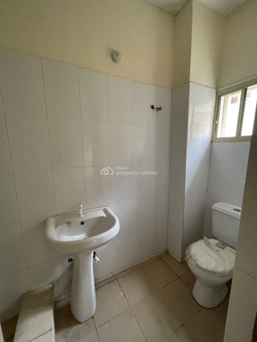 3 Bedroom Apartment in a Serene Secured Estate, Abijo Gra, Abijo, Lekki, Lagos, Flat / Apartment for Rent