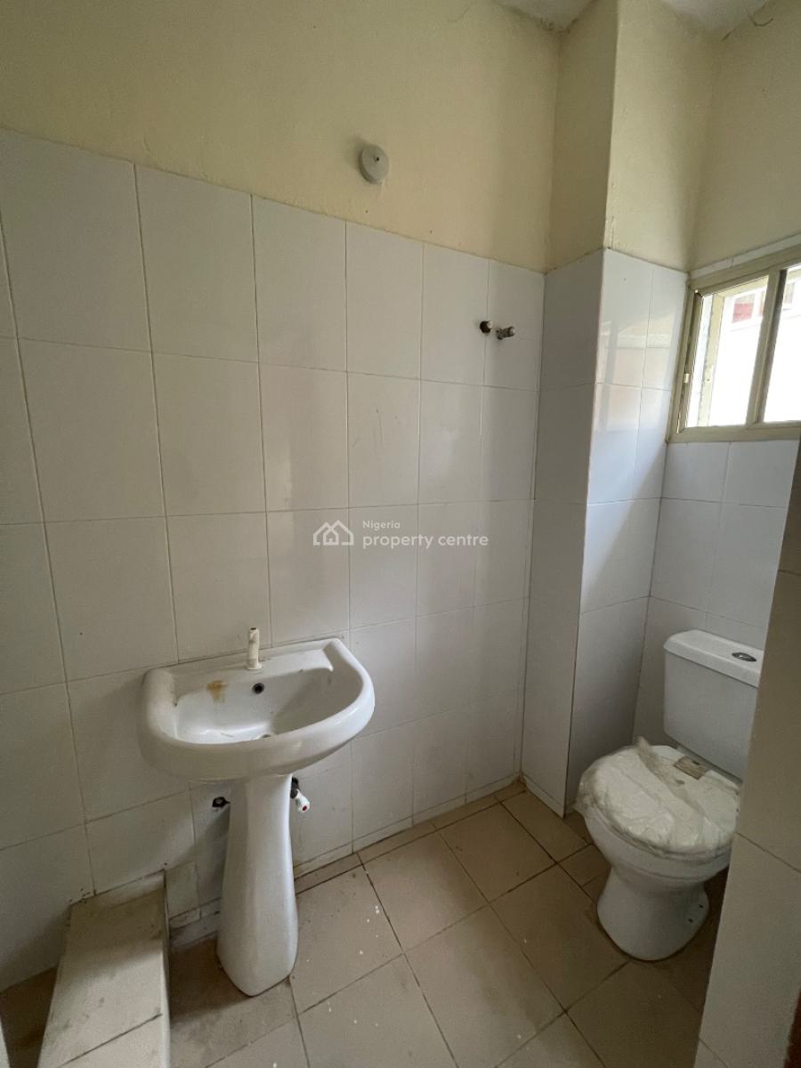 3 Bedroom Apartment in a Serene Secured Estate, Abijo Gra, Abijo, Lekki, Lagos, Flat / Apartment for Rent