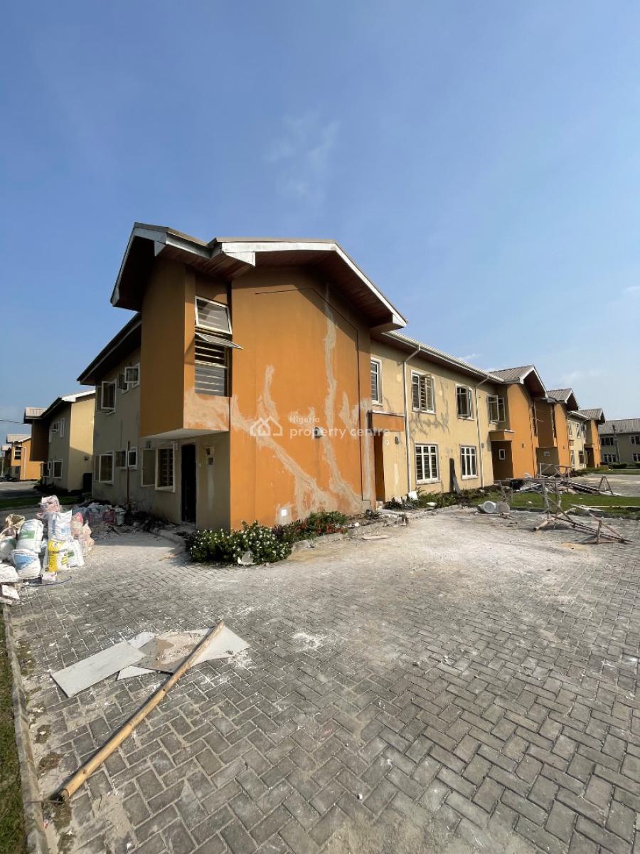 3 Bedroom Apartment in a Serene Secured Estate, Abijo Gra, Abijo, Lekki, Lagos, Flat / Apartment for Rent