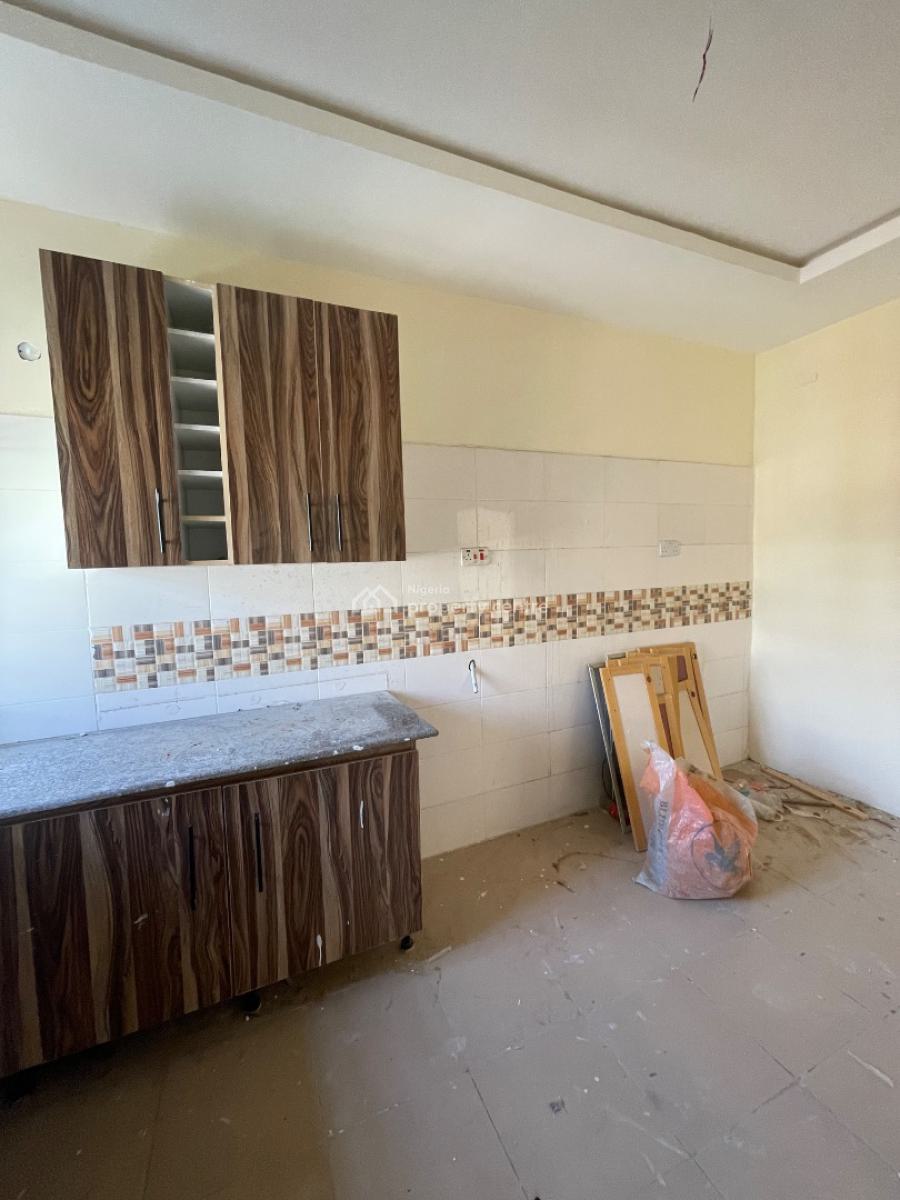 3 Bedroom Apartment in a Serene Secured Estate, Abijo Gra, Abijo, Lekki, Lagos, Flat / Apartment for Rent