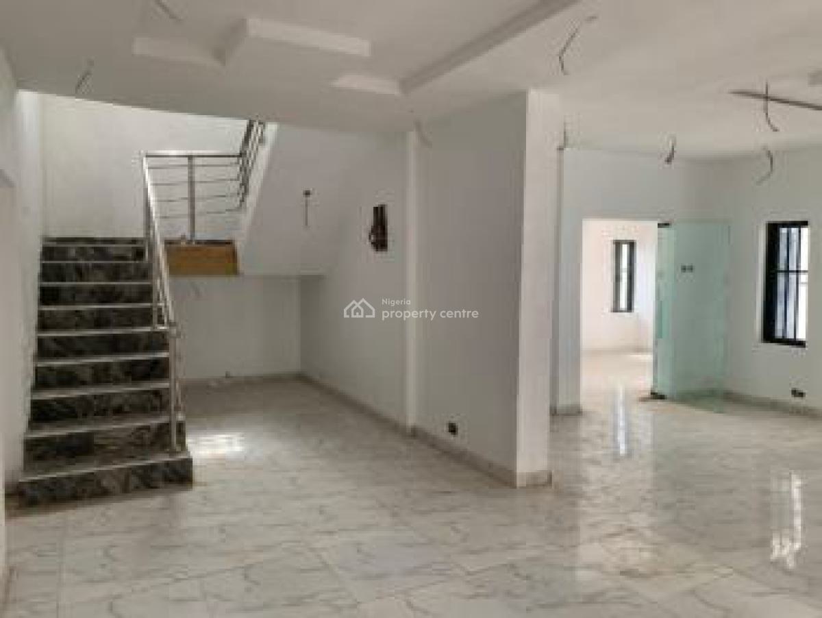 4 Bedrooms Fully Detached Duplex with Bq, Yello Gate Oluyole Estate, Ibadan, Oyo, Detached Duplex for Sale