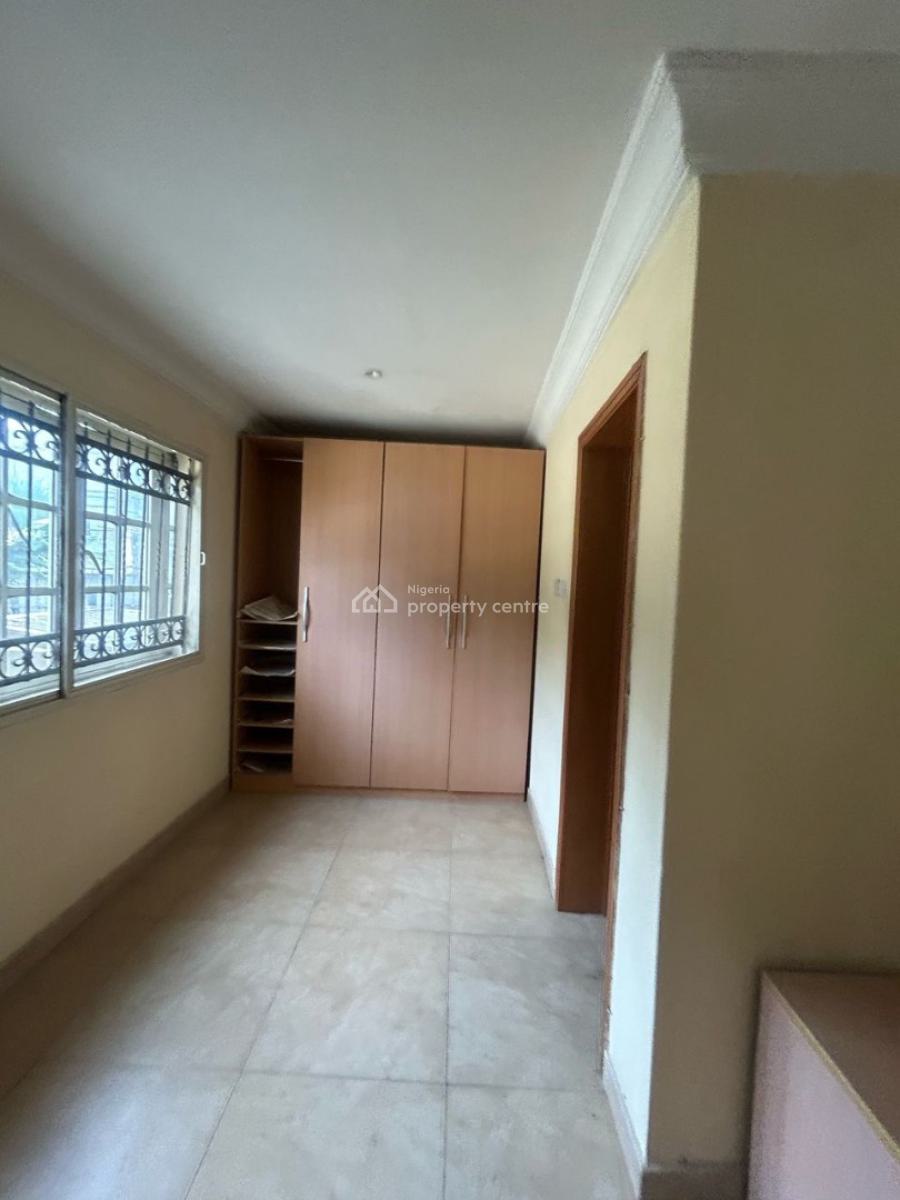 Massive 3 Bedroom Terrace with a Bq, Ikoyi, Lagos, Flat / Apartment for Rent