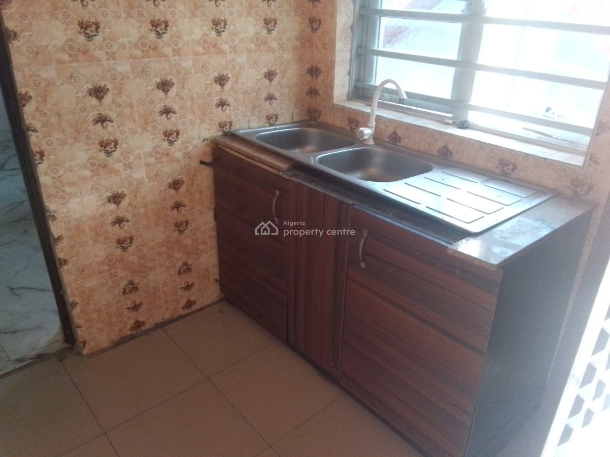 Luxury 3 Bedroom Flat with Excellent Features, Deeper Life Road, Ogombo, Ajah, Lagos, Flat / Apartment for Rent