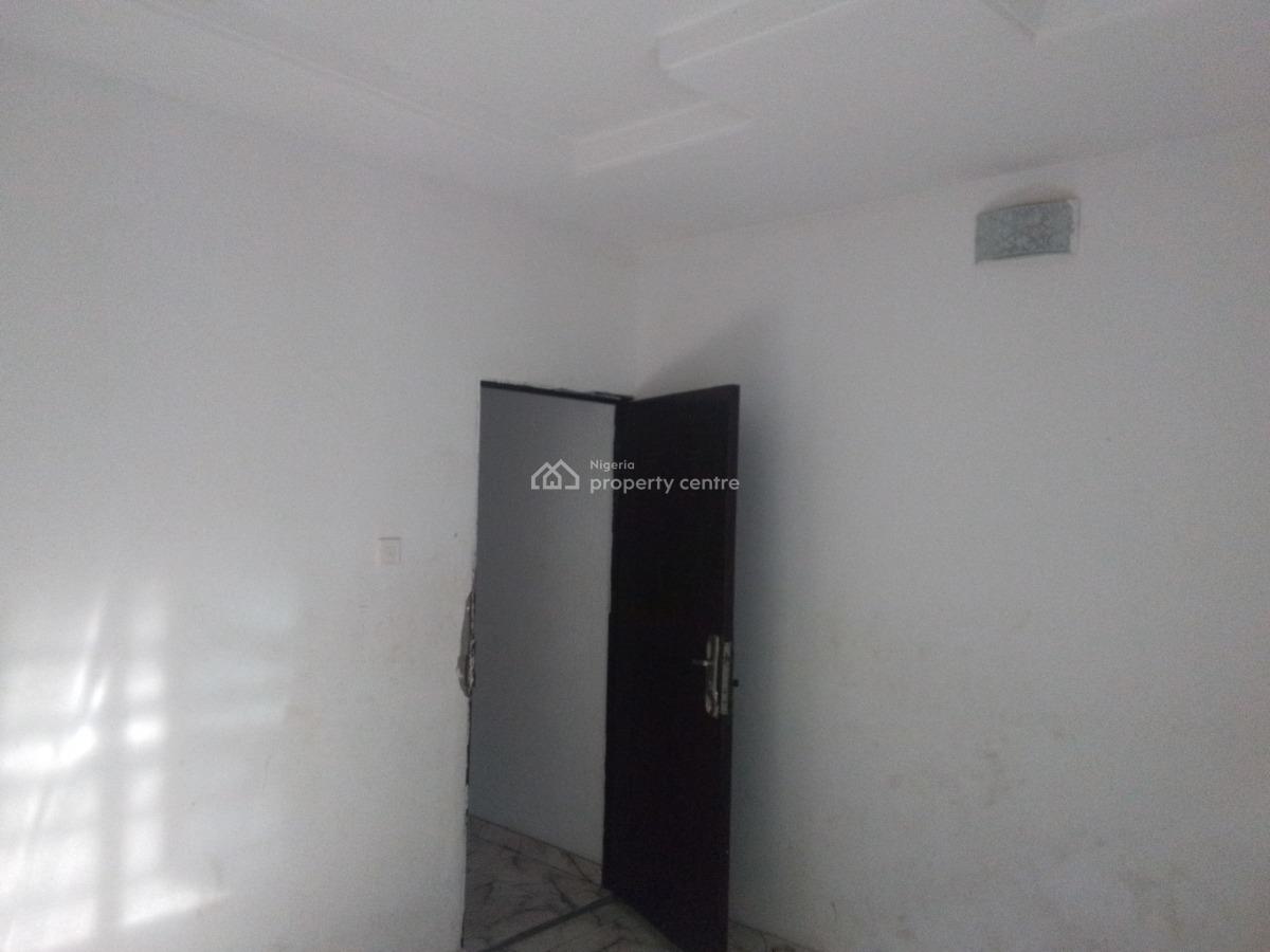Luxury 3 Bedroom Flat with Excellent Features, Deeper Life Road, Ogombo, Ajah, Lagos, Flat / Apartment for Rent