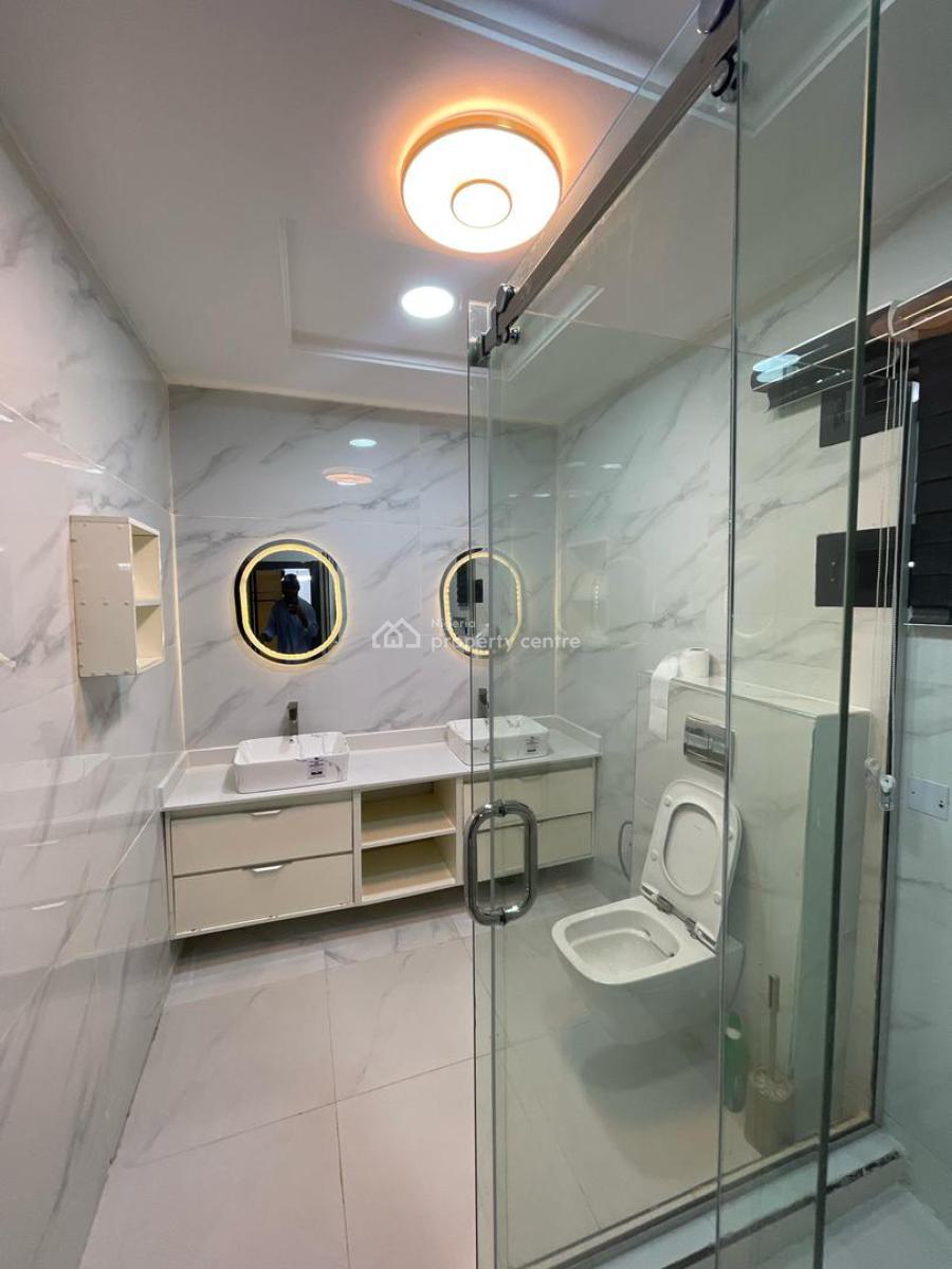 Spacious Massive Luxury 4 Bedroom Maisonette, Lekki Phase 1, Lekki, Lagos, Detached Duplex for Sale