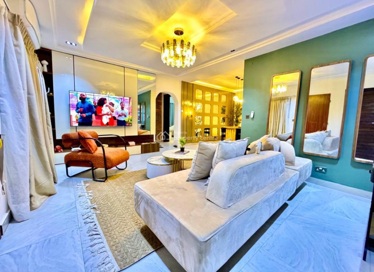 Exquisitely Furnished 2 Bedroom Apartment, Freedom Way Road, Lekki Phase 1, Lekki, Lagos, Flat / Apartment Short Let